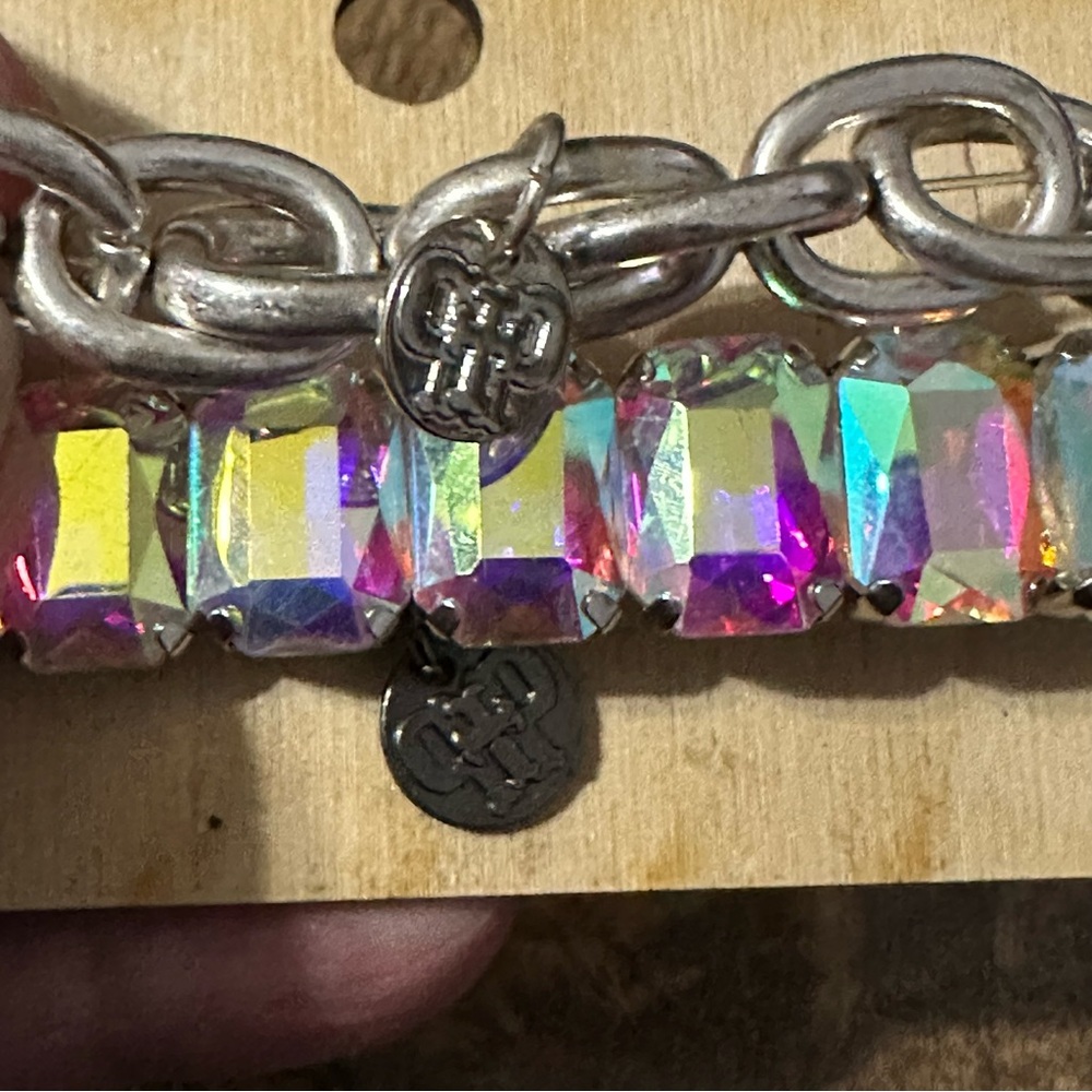 New Pink Panache silver iridescent swavorski stretch bracelets - Picture 3 of 3